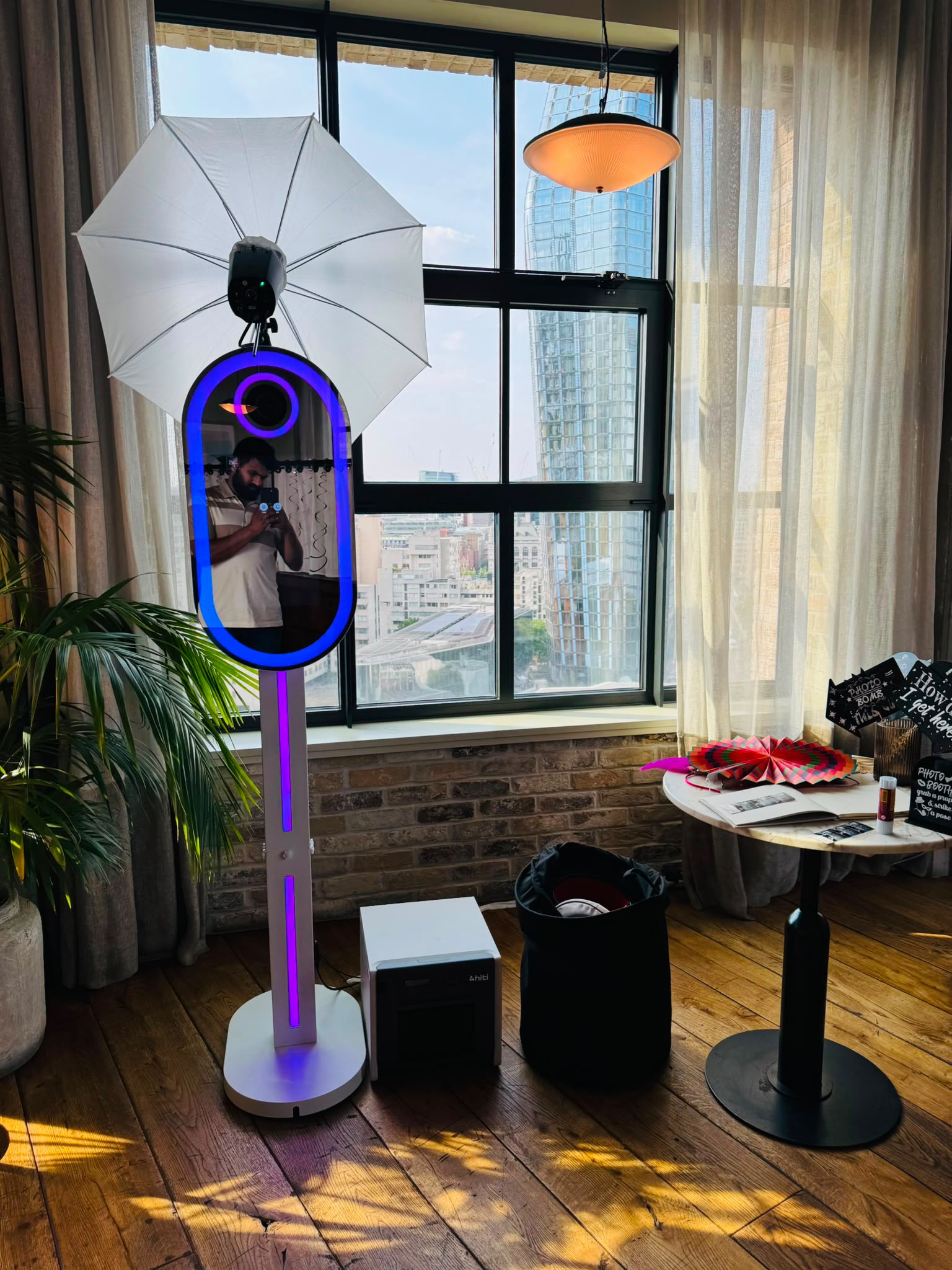 Selfie Mirror Pod at Event