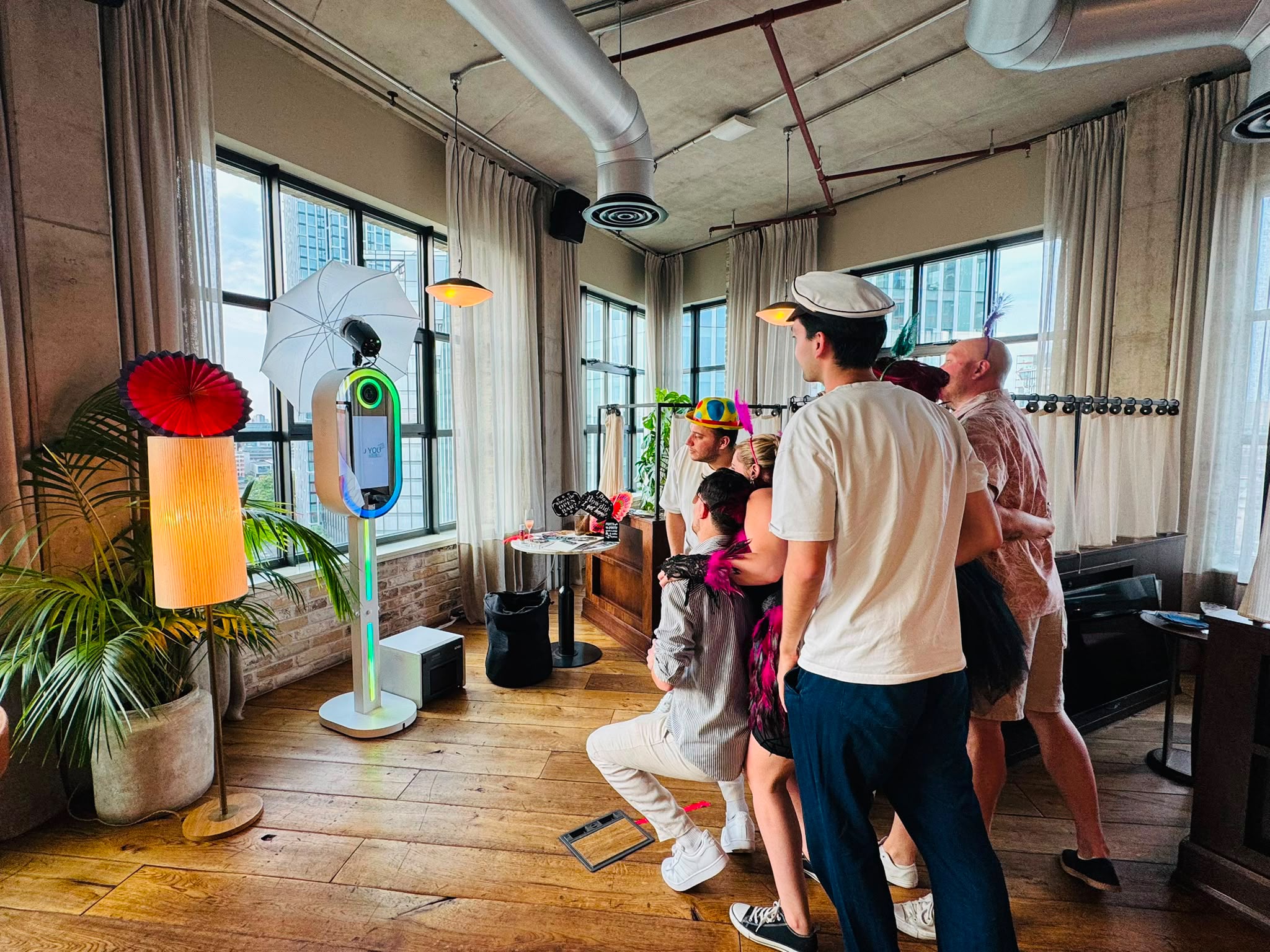 Guests at the Selfie Mirror Pod